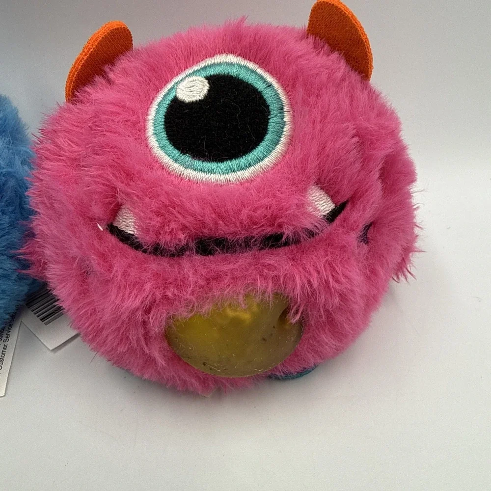 One Eyed Squish Squash Pets Pink And Blue